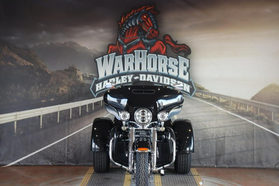 2018 Harley-Davidson® FLHTCUTG - Tri Glide® Ultra