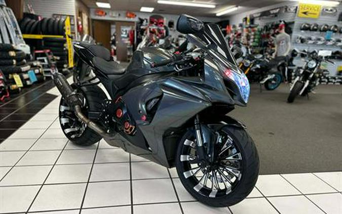 2016 Suzuki GSX-R1000 Commemorative Edition