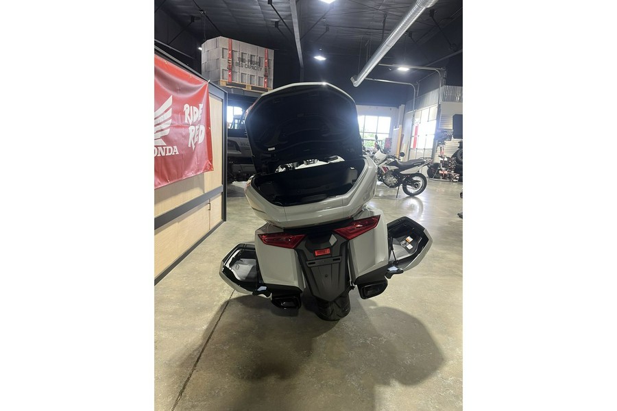2026 Honda GOLDWING TOUR DCT