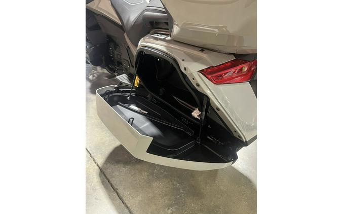 2026 Honda GOLDWING TOUR DCT