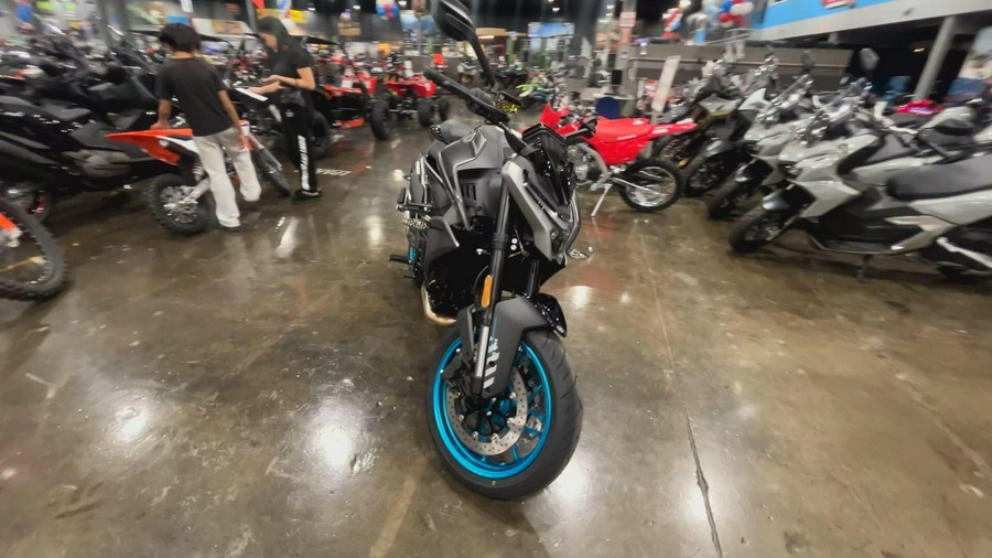 2026 CFMOTO 800 NK