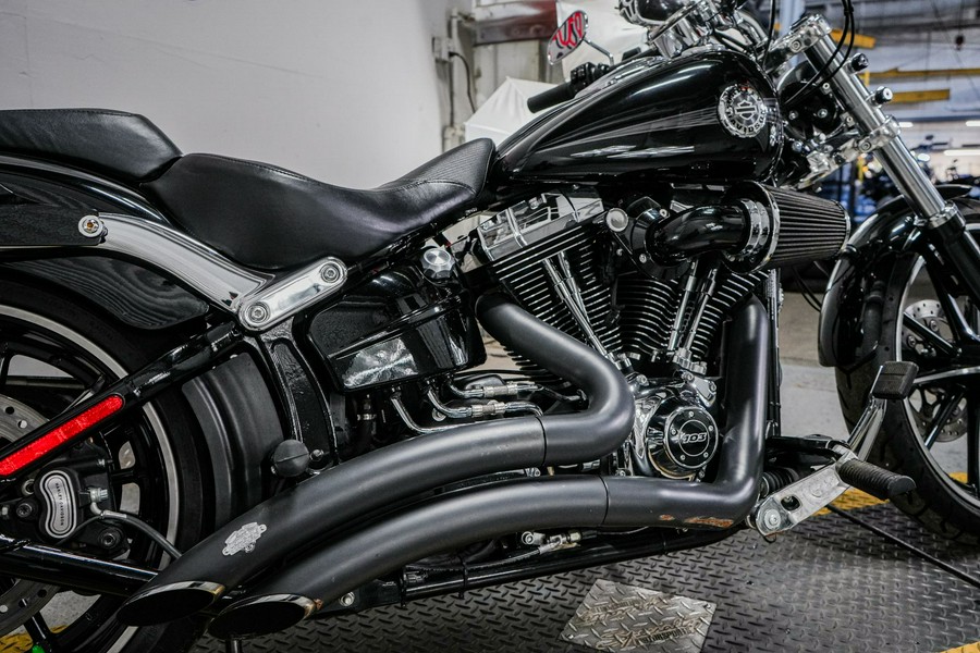 2015 Harley-Davidson Breakout®