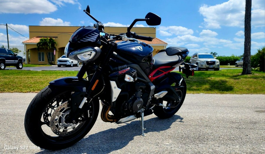 2022 Triumph Street Triple R