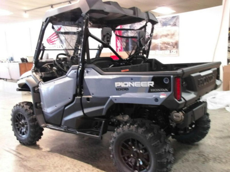 2024 Honda® Pioneer 1000 Deluxe