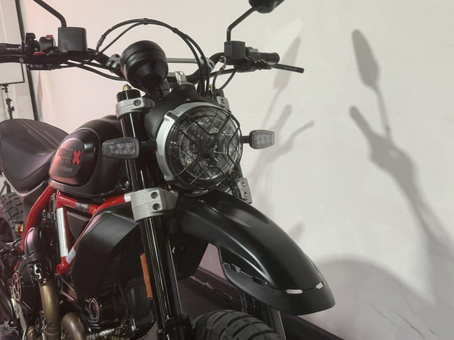 2022 Ducati Scrambler Desert Sled Fasthouse