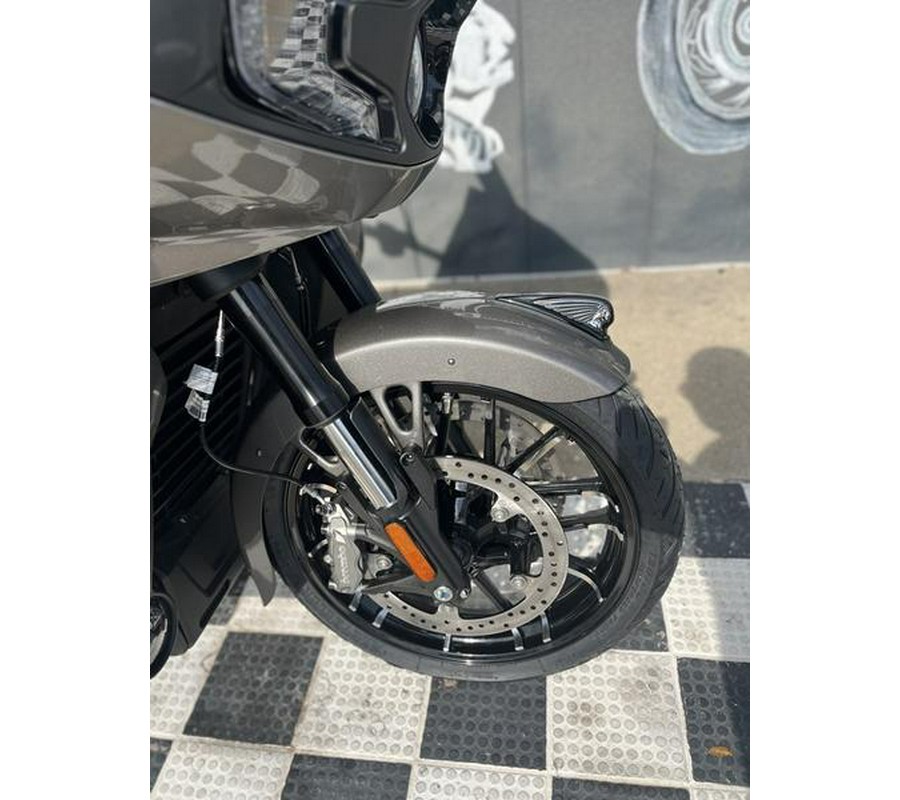 2026 Indian Motorcycle® Pursuit® Dark Horse® Heavy Metal