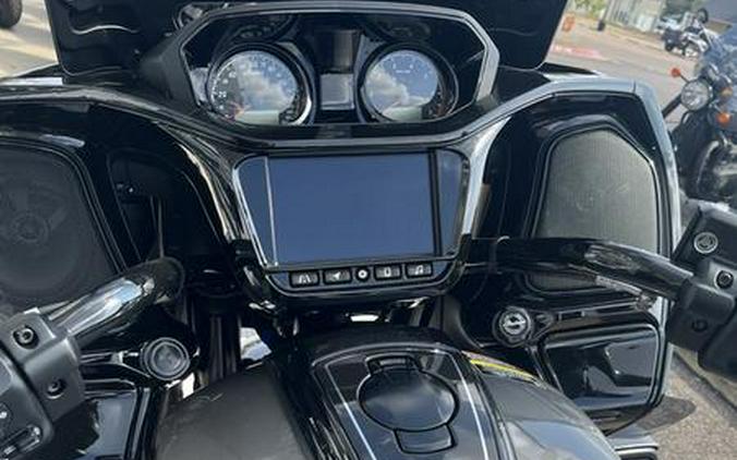 2026 Indian Motorcycle® Pursuit® Dark Horse® Heavy Metal