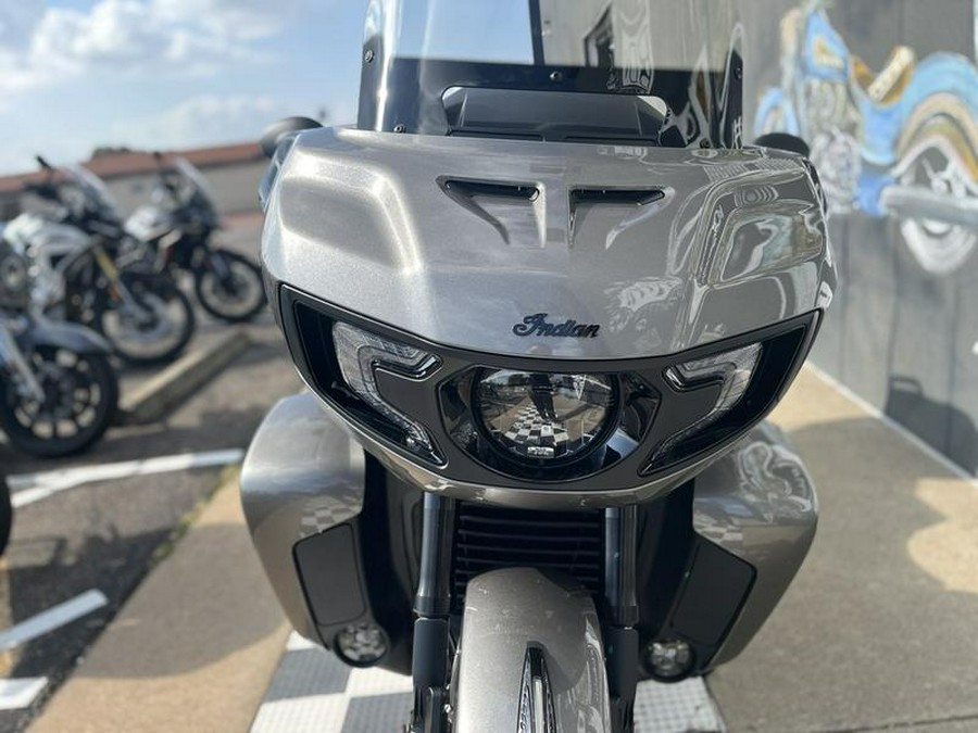 2026 Indian Motorcycle® Pursuit® Dark Horse® Heavy Metal