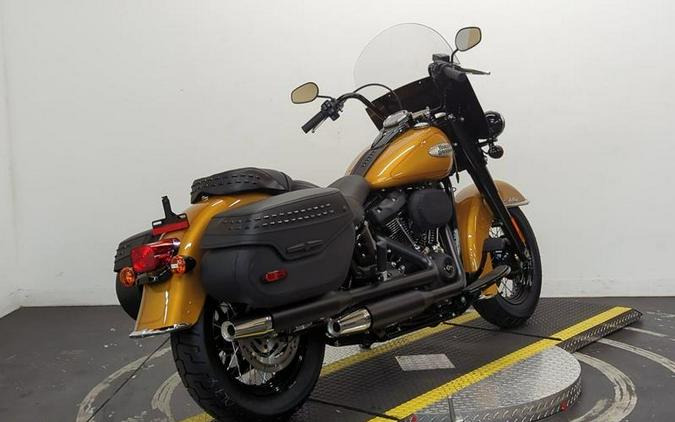 2023 Harley-Davidson® FLHCS - Heritage Classic