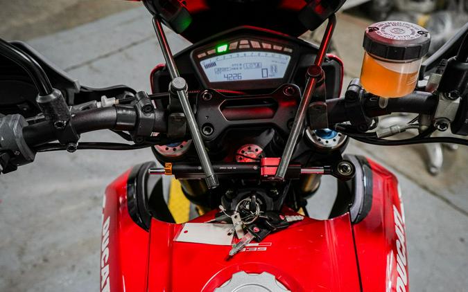 2016 Ducati Hypermotard 939