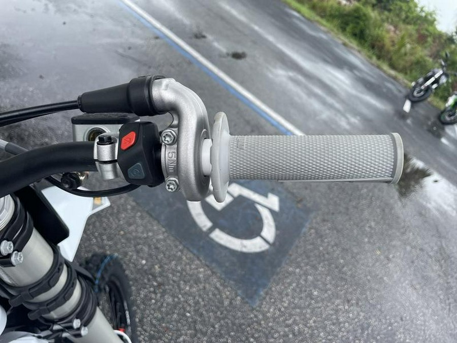 2025 Husqvarna® FC 450 Factory Edition