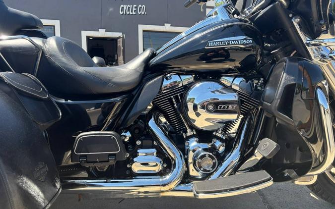 2015 Harley-Davidson Triglide FLHTCUTG