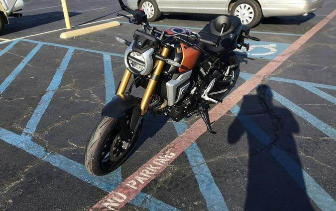 2026 SUZUKI GSX-8T