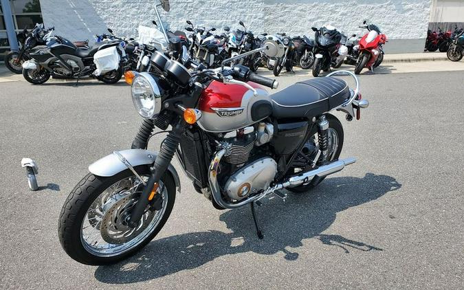 2016 Triumph Bonneville T120 2 Tone