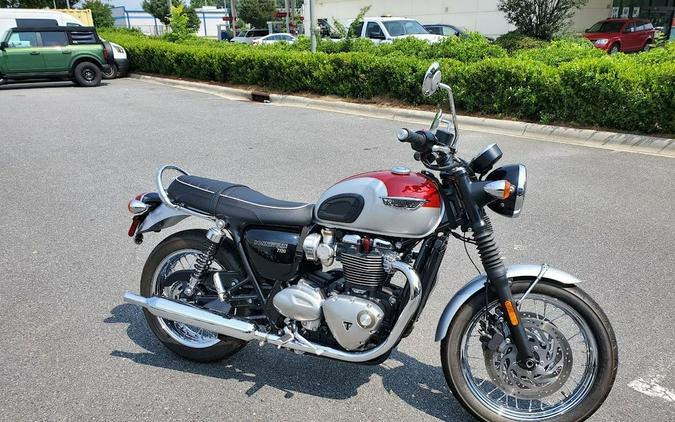 2016 Triumph Bonneville T120 2 Tone