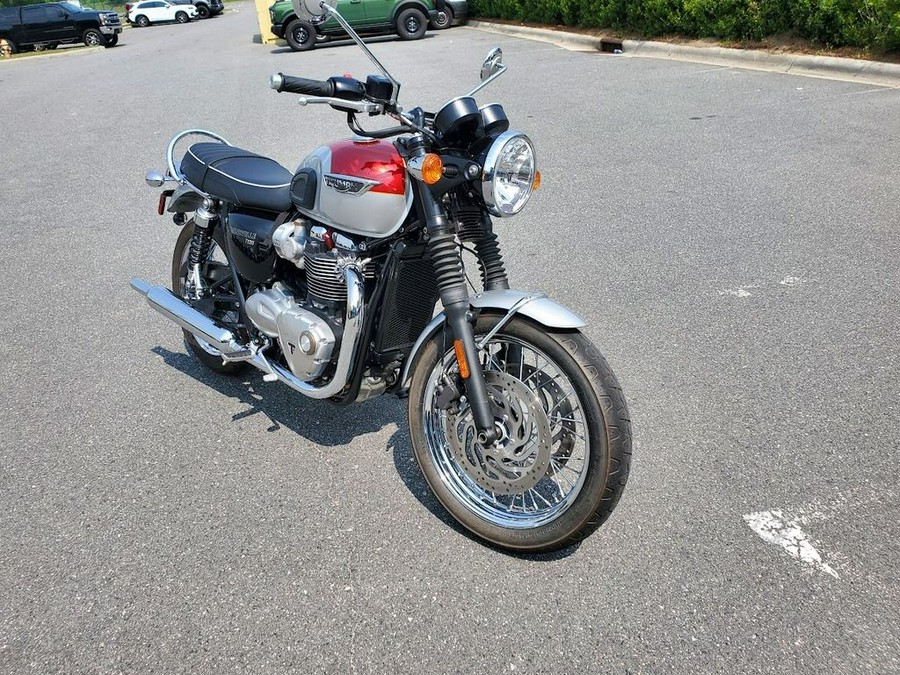 2016 Triumph Bonneville T120 2 Tone