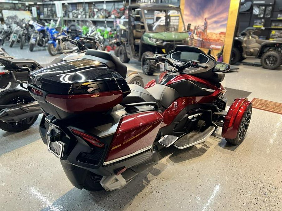 2024 Can-Am® Spyder RT Limited Platine Wheels