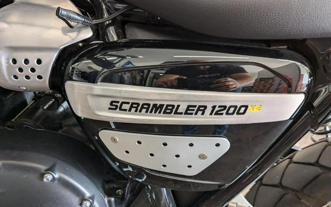 2022 Triumph Scrambler 1200 XE Sapphire Black