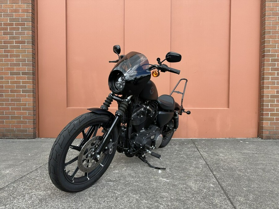 2022 Harley-Davidson Iron 883 BLACK DENIM