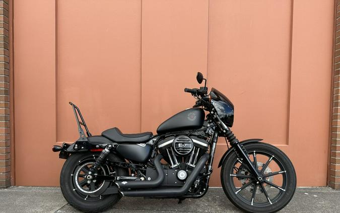 2022 Harley-Davidson Iron 883 Review [Air-Cooled Sportster]