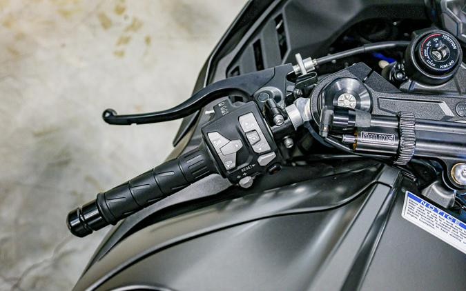 2025 KAWASAKI NINJA ZX10RR ABS