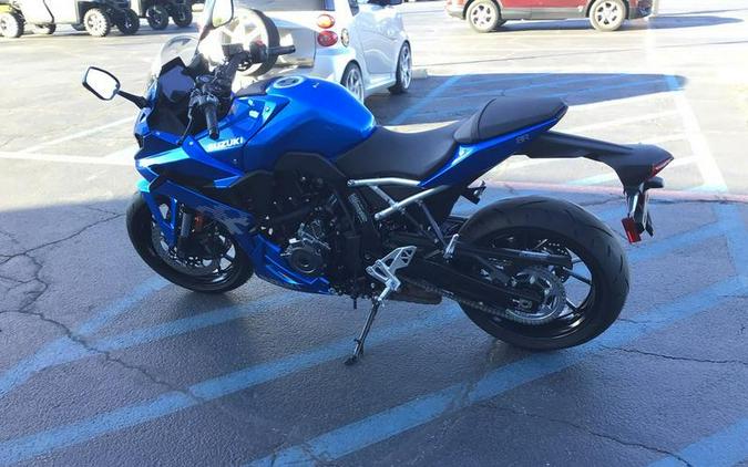 2026 SUZUKI GSX-8R