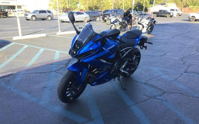 2026 SUZUKI GSX-8R
