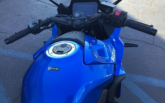 2026 SUZUKI GSX-8R
