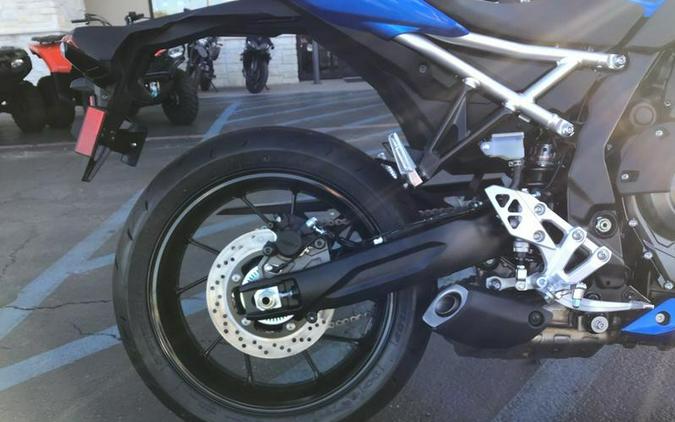 2026 SUZUKI GSX-8R