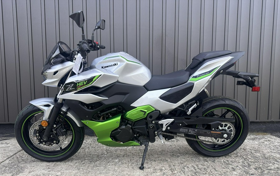 2024 Kawasaki Z7 Hybrid ABS