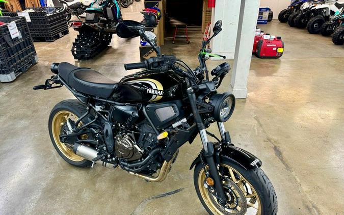 2023 Yamaha XSR700