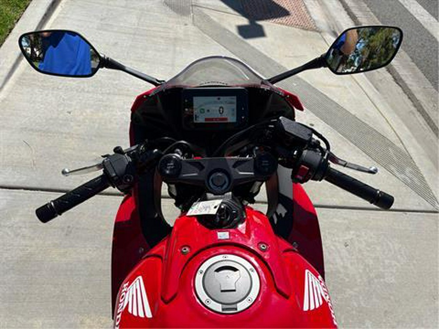 2025 Honda CBR650R E-Clutch