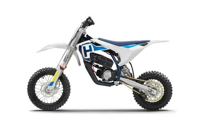 2022 Husqvarna® EE 5