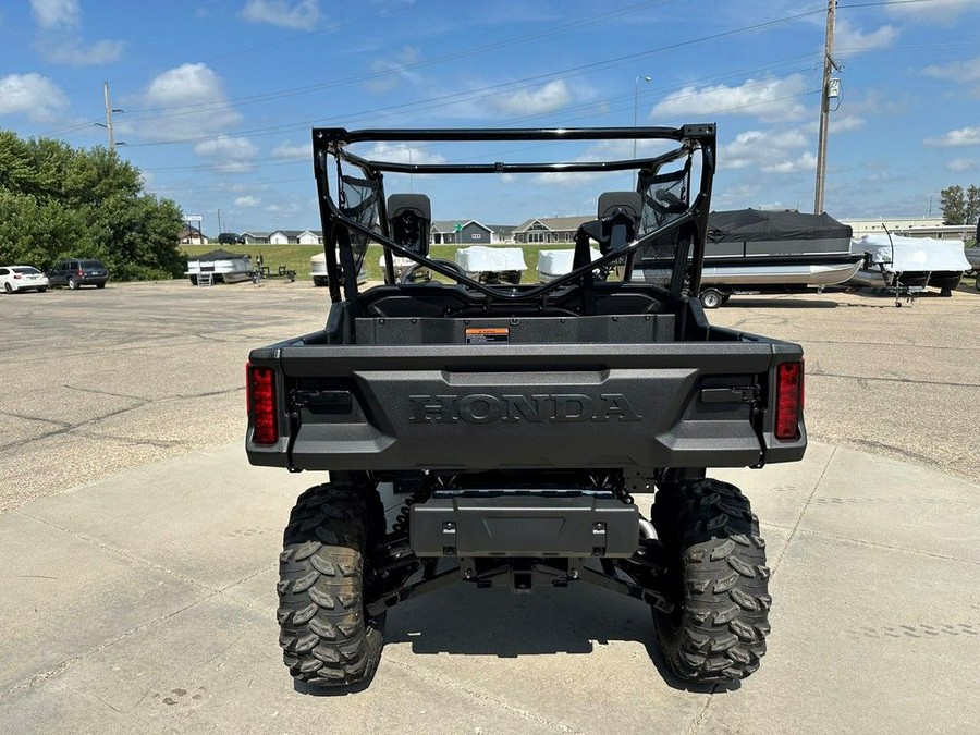 2025 Honda® Pioneer 1000 Deluxe