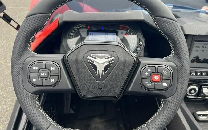 2025 Polaris Slingshot SLINGSHOT SLR (AutoDrive)