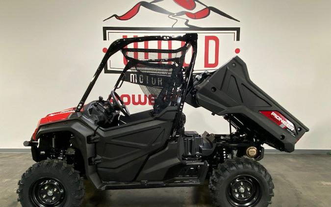 2025 Honda Pioneer 1000 Base - Hero Red