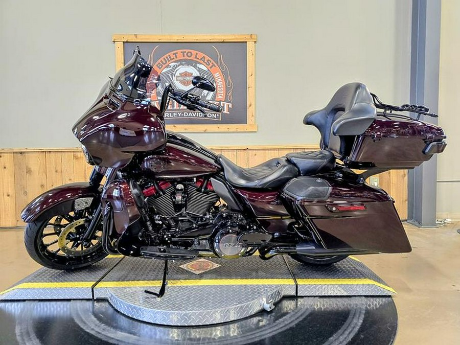 2019 Harley-Davidson® FLHXSE - CVO™ Street Glide®