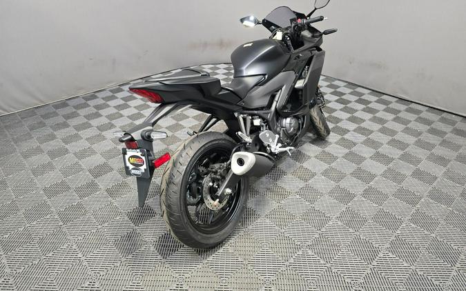 2025 Yamaha YZF-R3