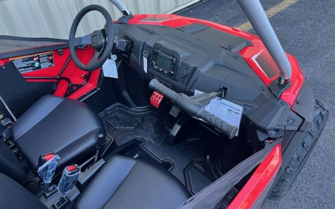2026 Polaris RZR 200 EFI