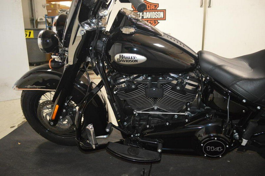2021 Harley-Davidson® FLHCS - Heritage Classic 114