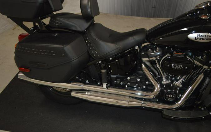 2021 Harley-Davidson® FLHCS - Heritage Classic 114