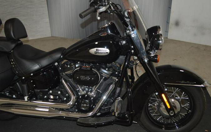 2021 Harley-Davidson® FLHCS - Heritage Classic 114