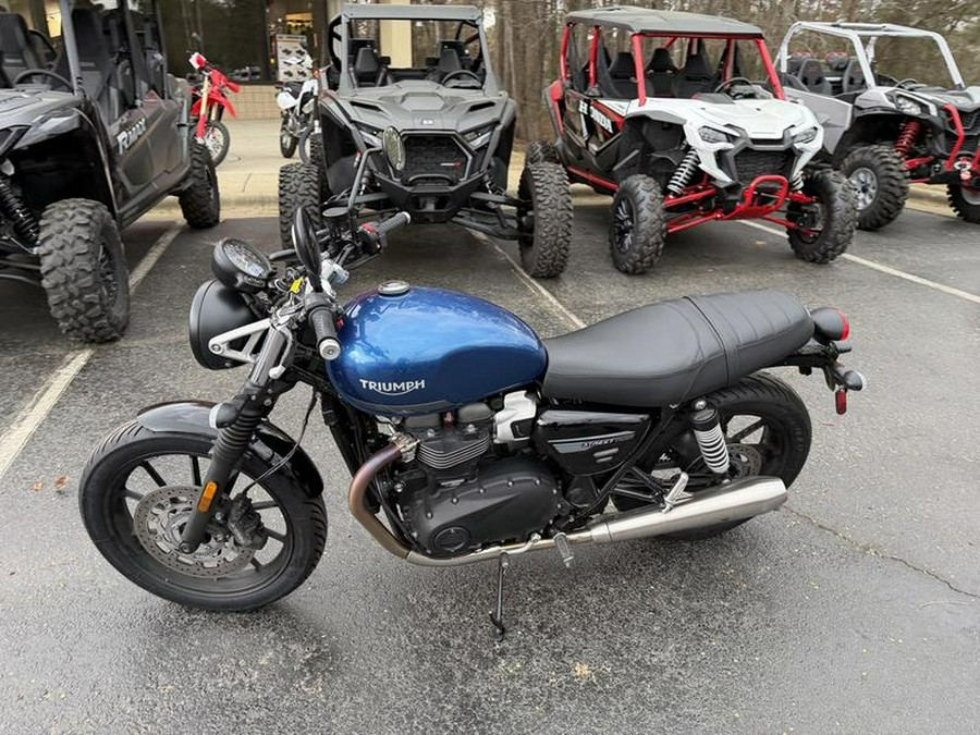 2022 Triumph Street Twin Cobalt Blue