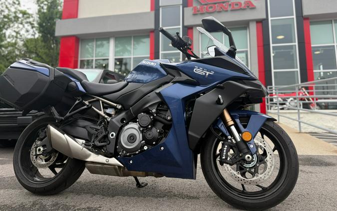 2022 Suzuki GSX-S1000GT+