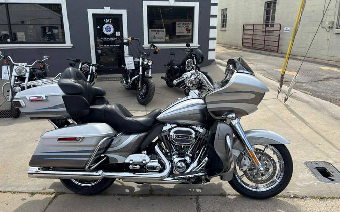 2016 Harley-Davidson CVO ROAD GLIDE ULTRA FLTRUSE
