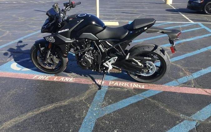 2026 SUZUKI GSX-8S