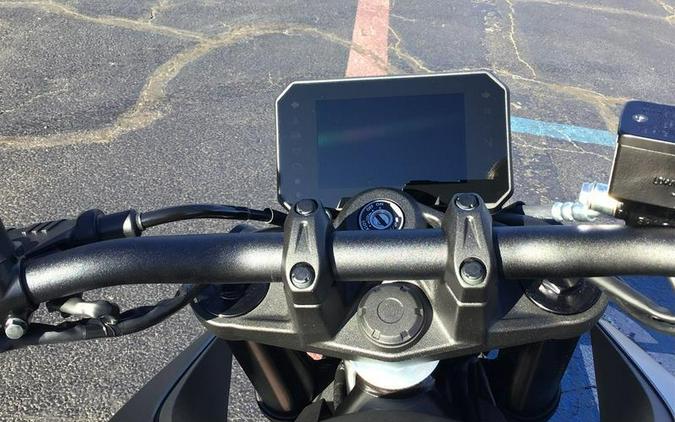 2026 SUZUKI GSX-8S