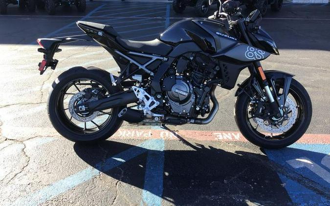 2026 SUZUKI GSX-8S