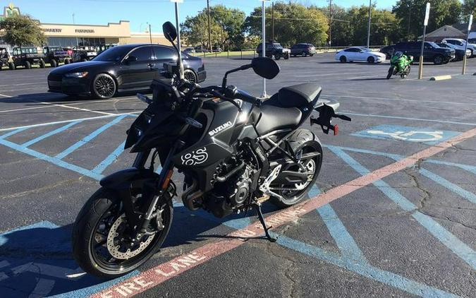 2026 SUZUKI GSX-8S