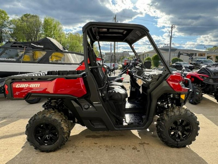 2024 Can-Am® Defender XT HD10